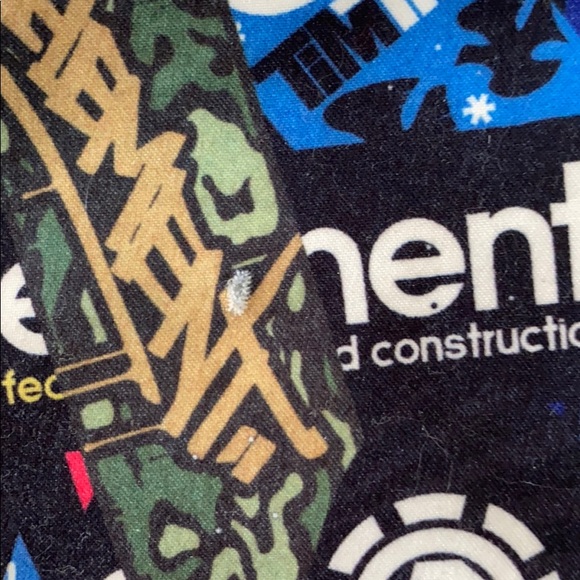 Element boys boardshort- size 26” - Picture 3 of 3